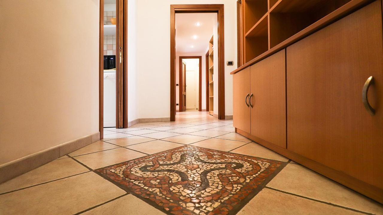 Apartment Il Tettuccio Di Valerio Rom Exteriör bild