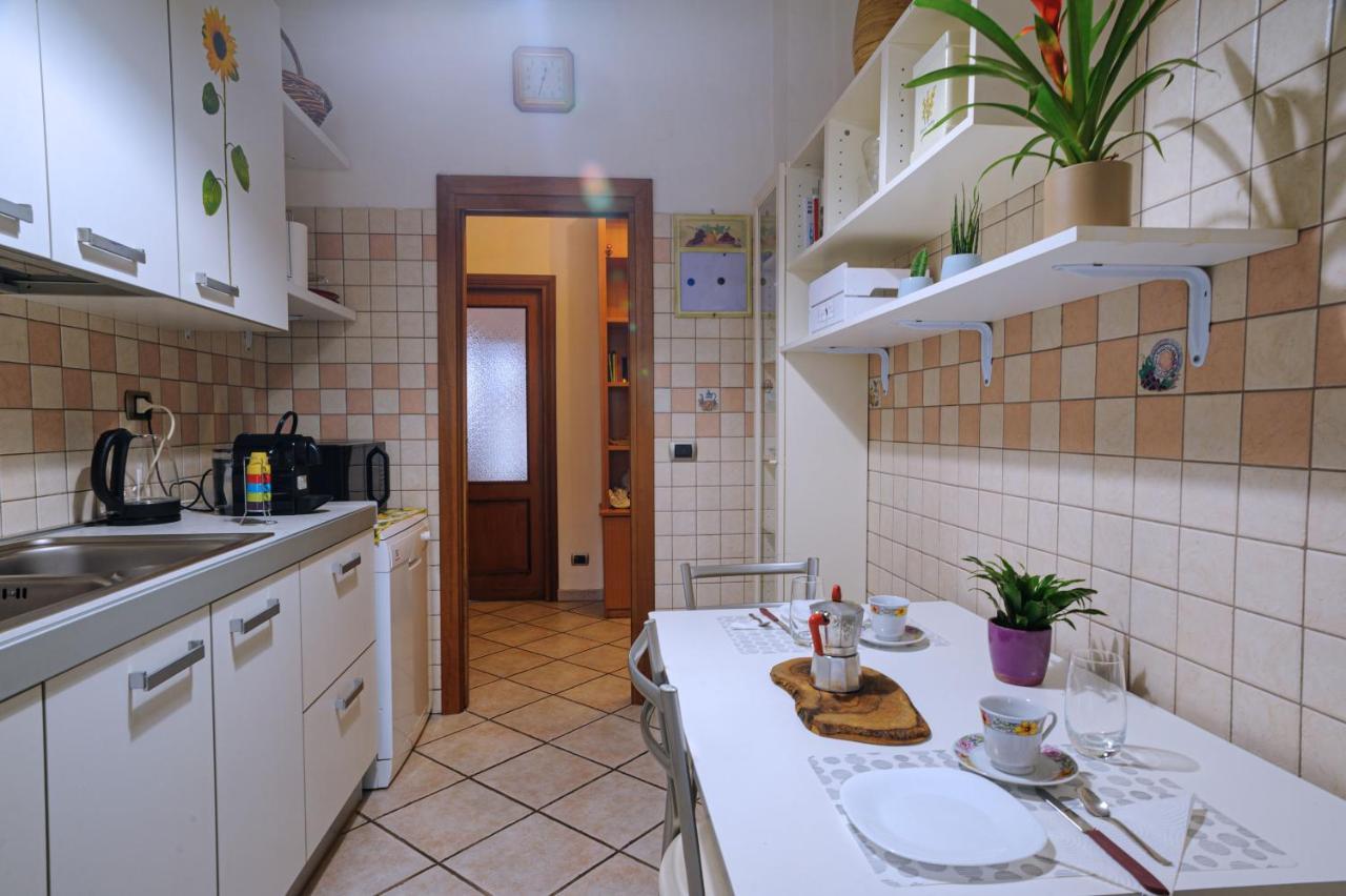 Apartment Il Tettuccio Di Valerio Rom Exteriör bild