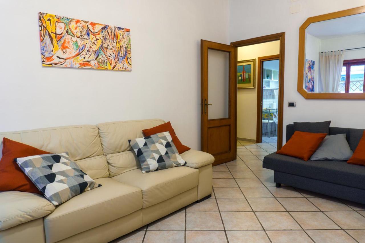 Apartment Il Tettuccio Di Valerio Rom Exteriör bild